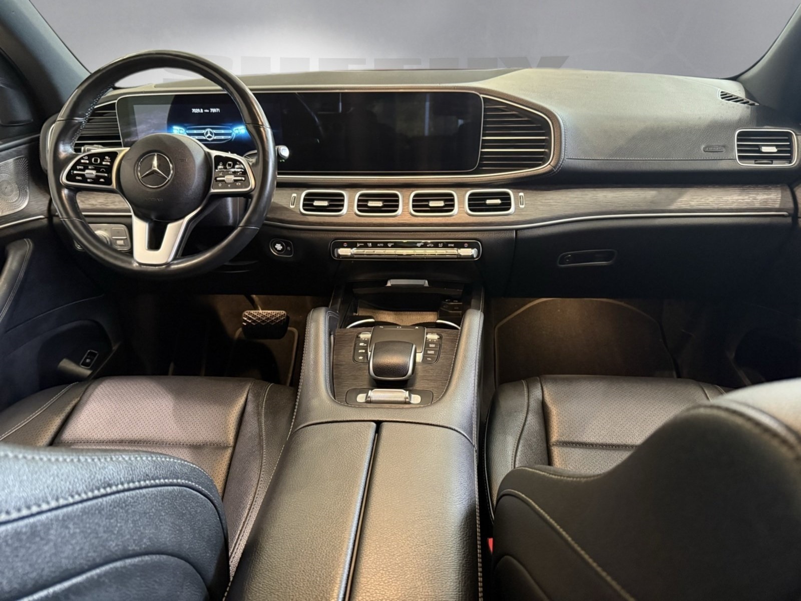2022 Mercedes Benz GLS 450 4MATIC photo 3