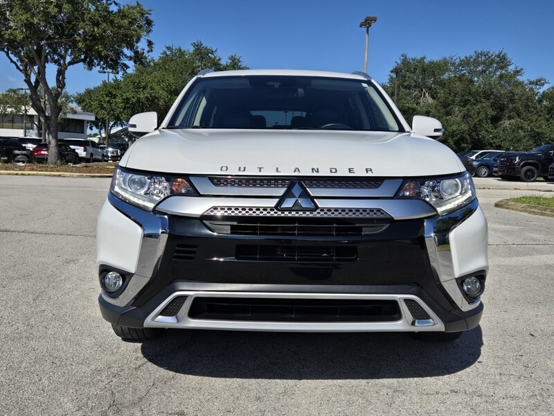 2020 Mitsubishi Outlander SEL photo 9