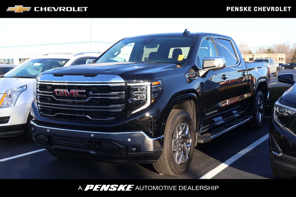 2025 GMC Sierra 1500 SLT's photo