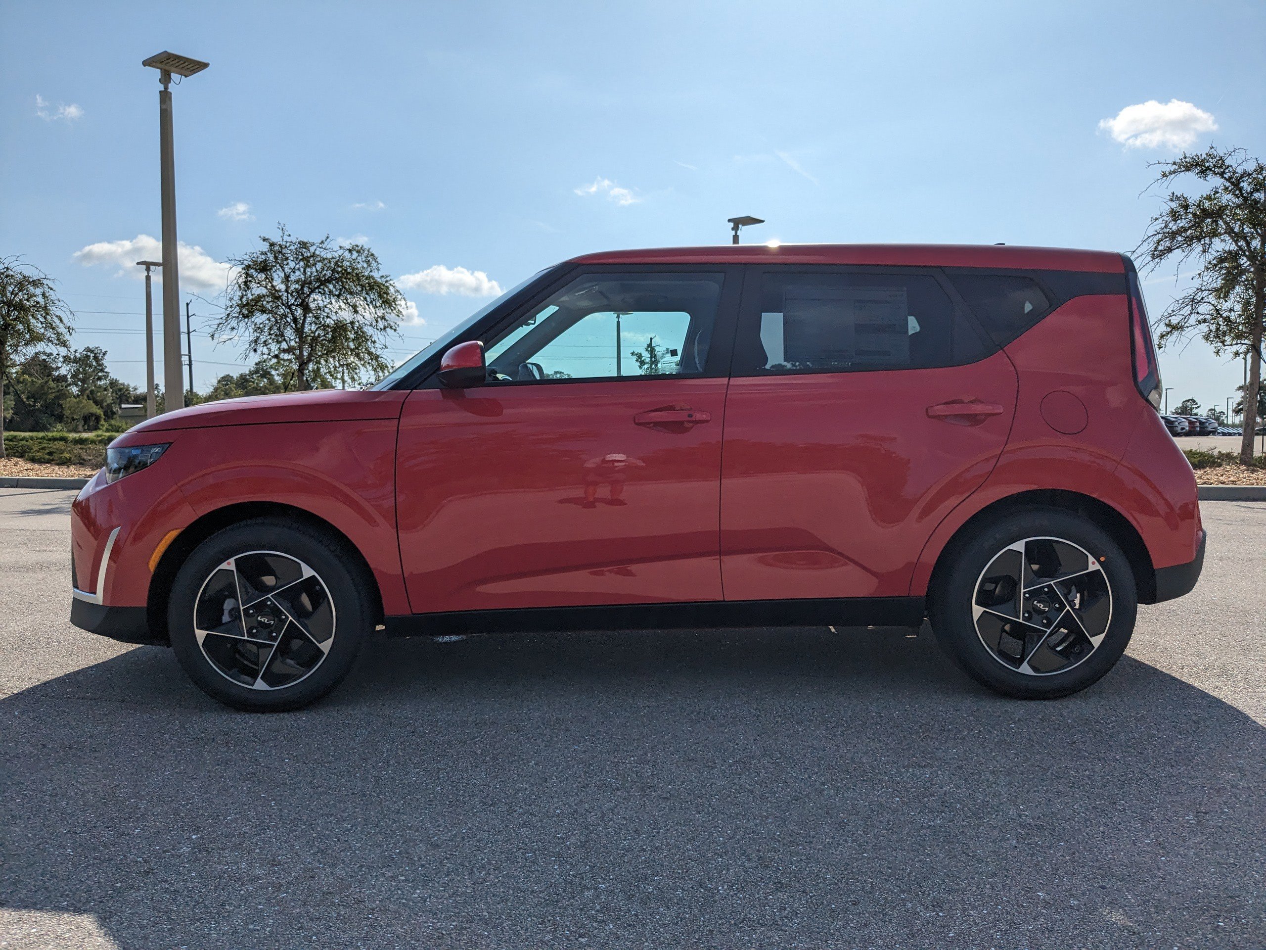 2025 Kia Soul EX photo 8