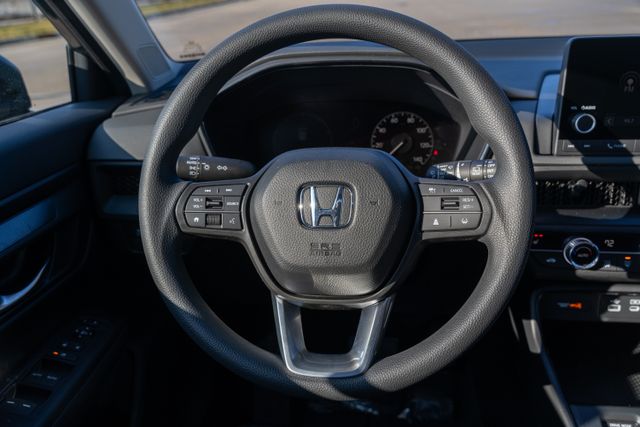 2026 Honda CR-V EX photo 8