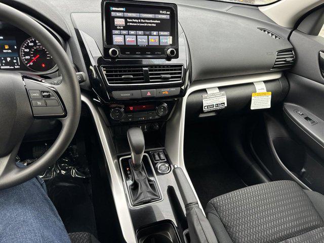 2024 Mitsubishi Eclipse Cross Ralliart photo 11