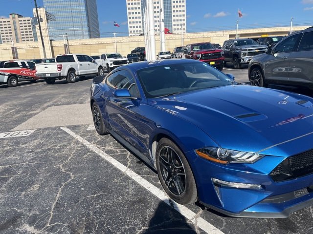 2022 Ford Mustang EcoBoost Premium's photo