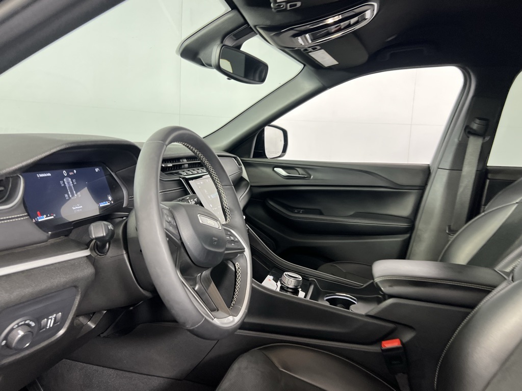 2024 Jeep Grand Cherokee Altitude X photo 13