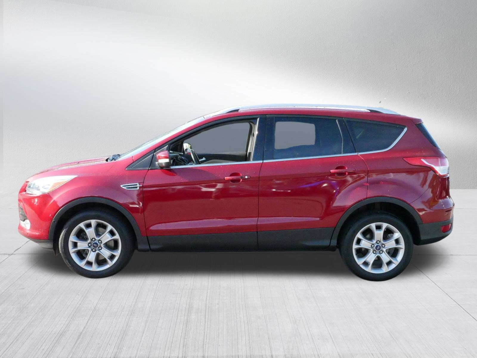 2016 Ford Escape Titanium photo 3
