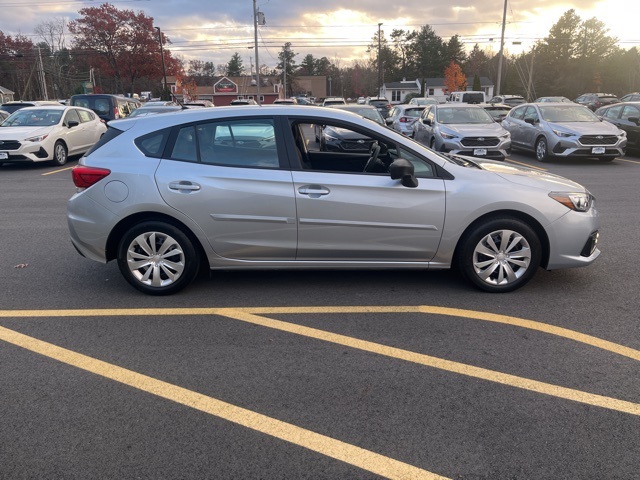 2023 Subaru Impreza Base photo 4