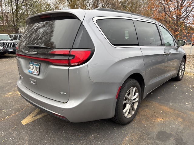 Used 2021 Chrysler Pacifica Touring with VIN 2C4RC3FG7MR511267 for sale in Shakopee, Minnesota