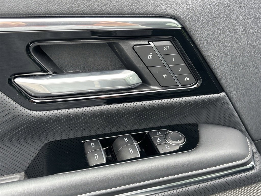 2025 Gmc Sierra EV Denali photo 14