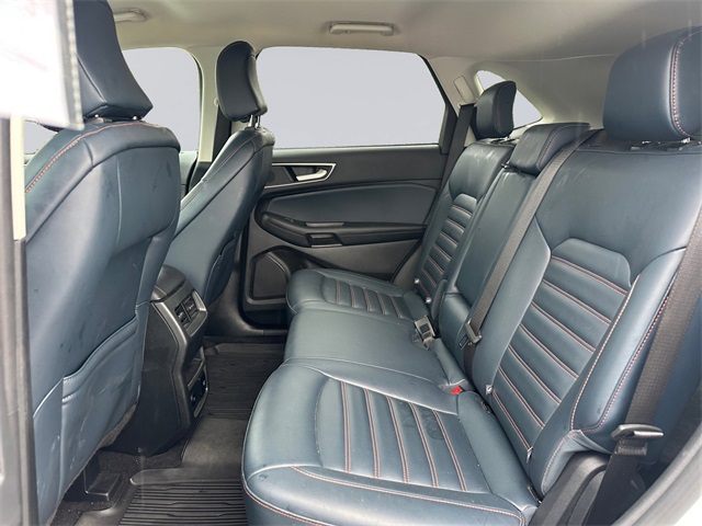 2024 Ford Edge SEL photo 13