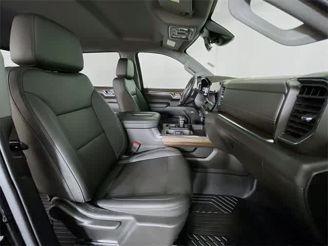 2022 Chevrolet Silverado 1500 RST photo 30