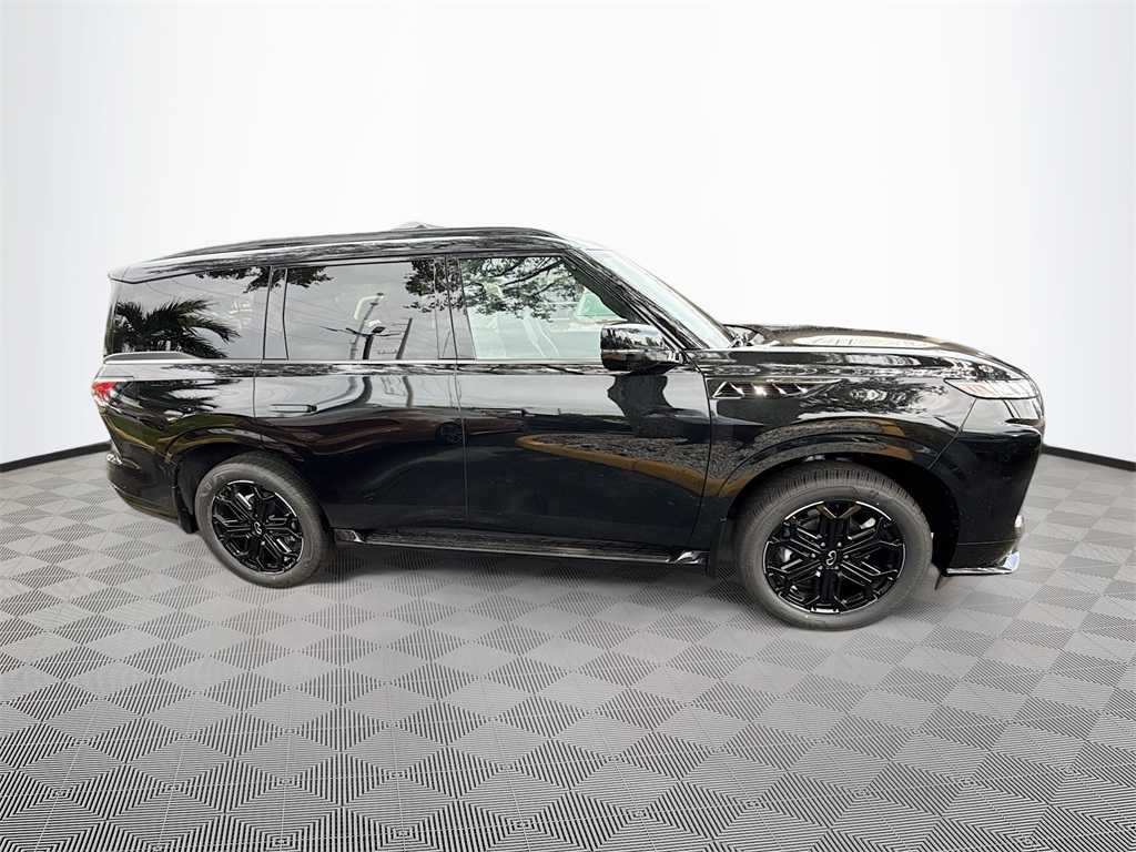 2026 Infiniti QX80 Sensory photo 8