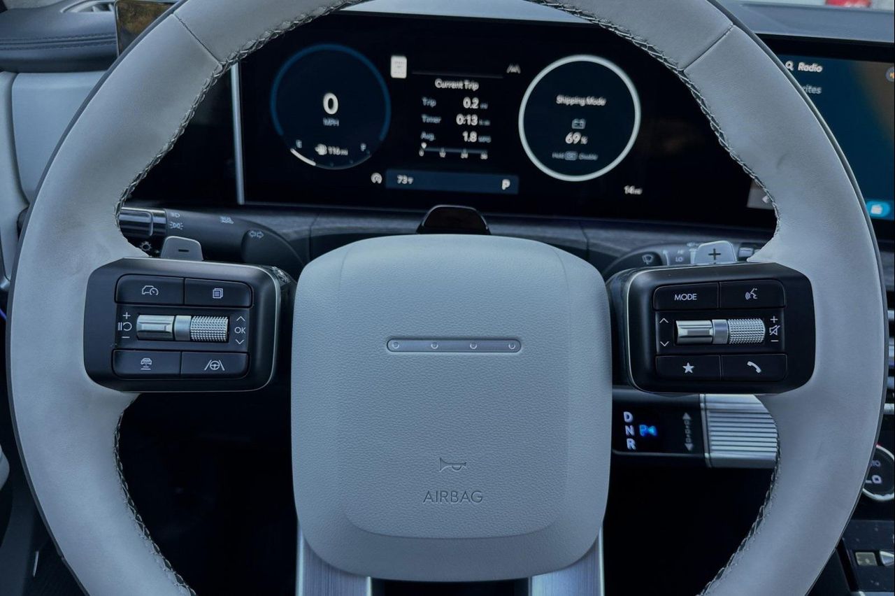 2025 Hyundai Santa Fe Calligraphy photo 24