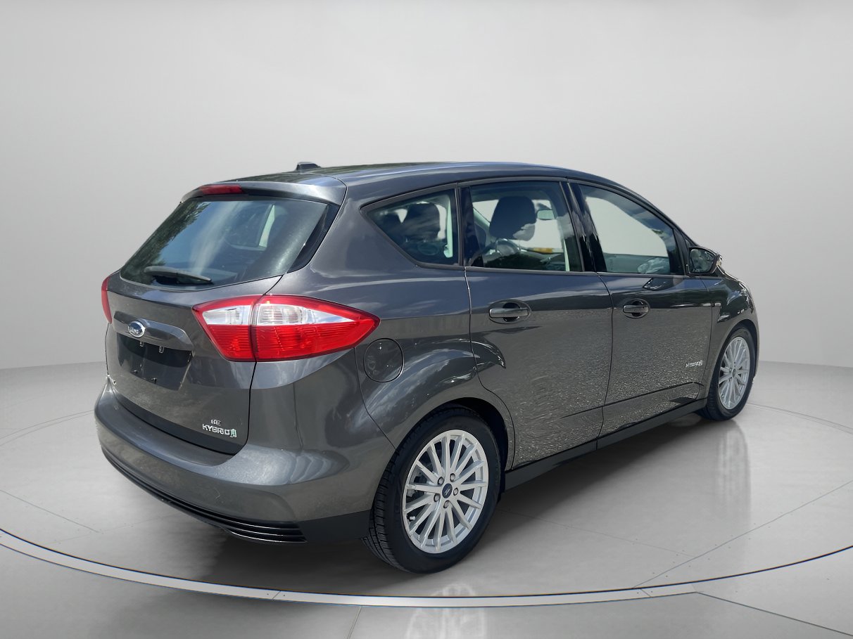 2016 Ford C-Max Hybrid SE photo 3
