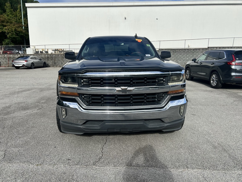 2016 Chevrolet Silverado 1500 LT photo 2