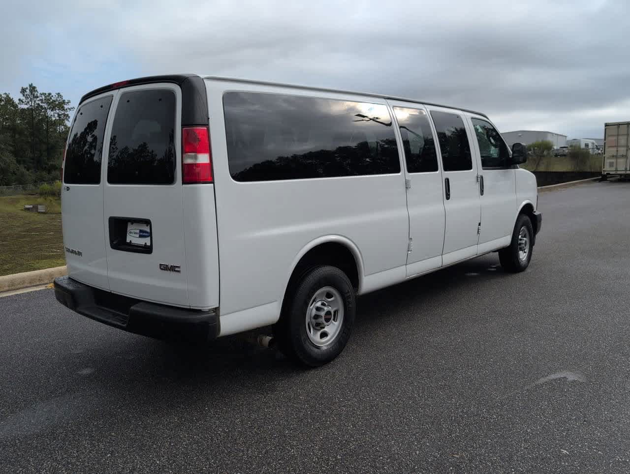 2023 Gmc Savana LS photo 9