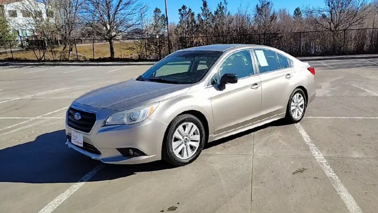 2015 Subaru Legacy 2.5i photo 4