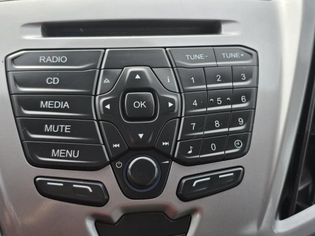 2017 Ford Transit photo 19