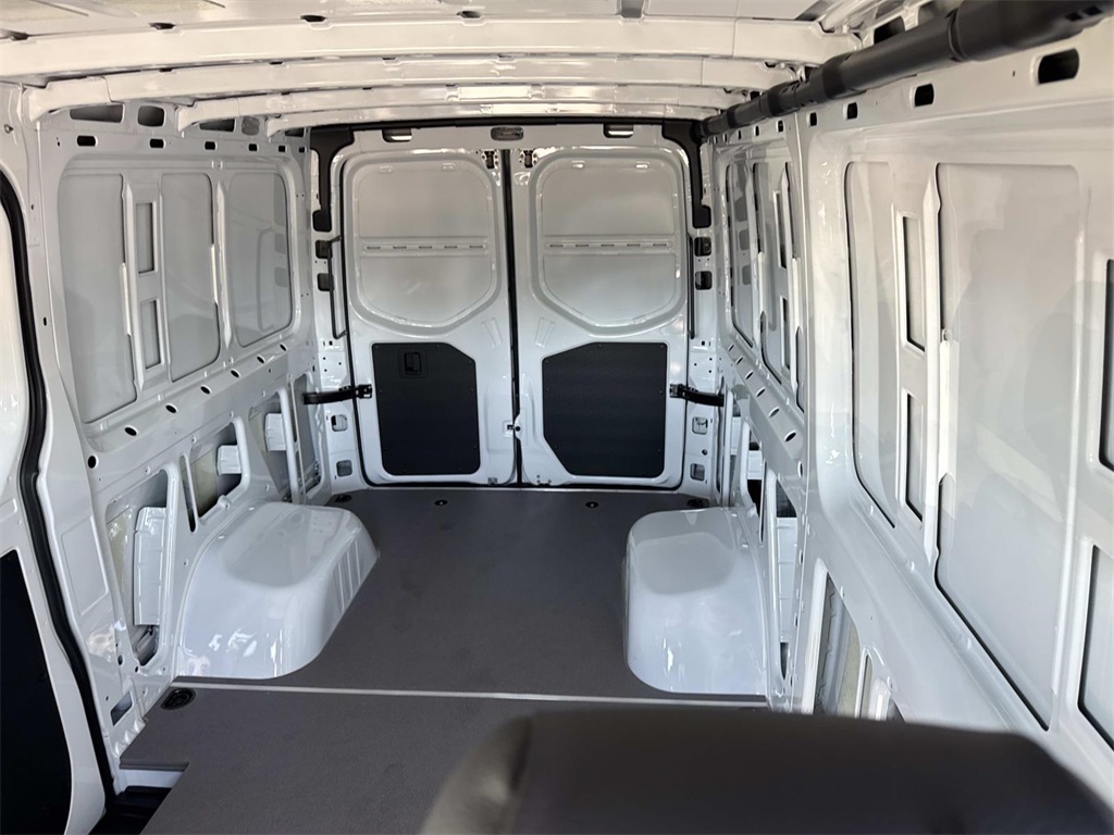 2026 Mercedes Benz Sprinter 3500 photo 18