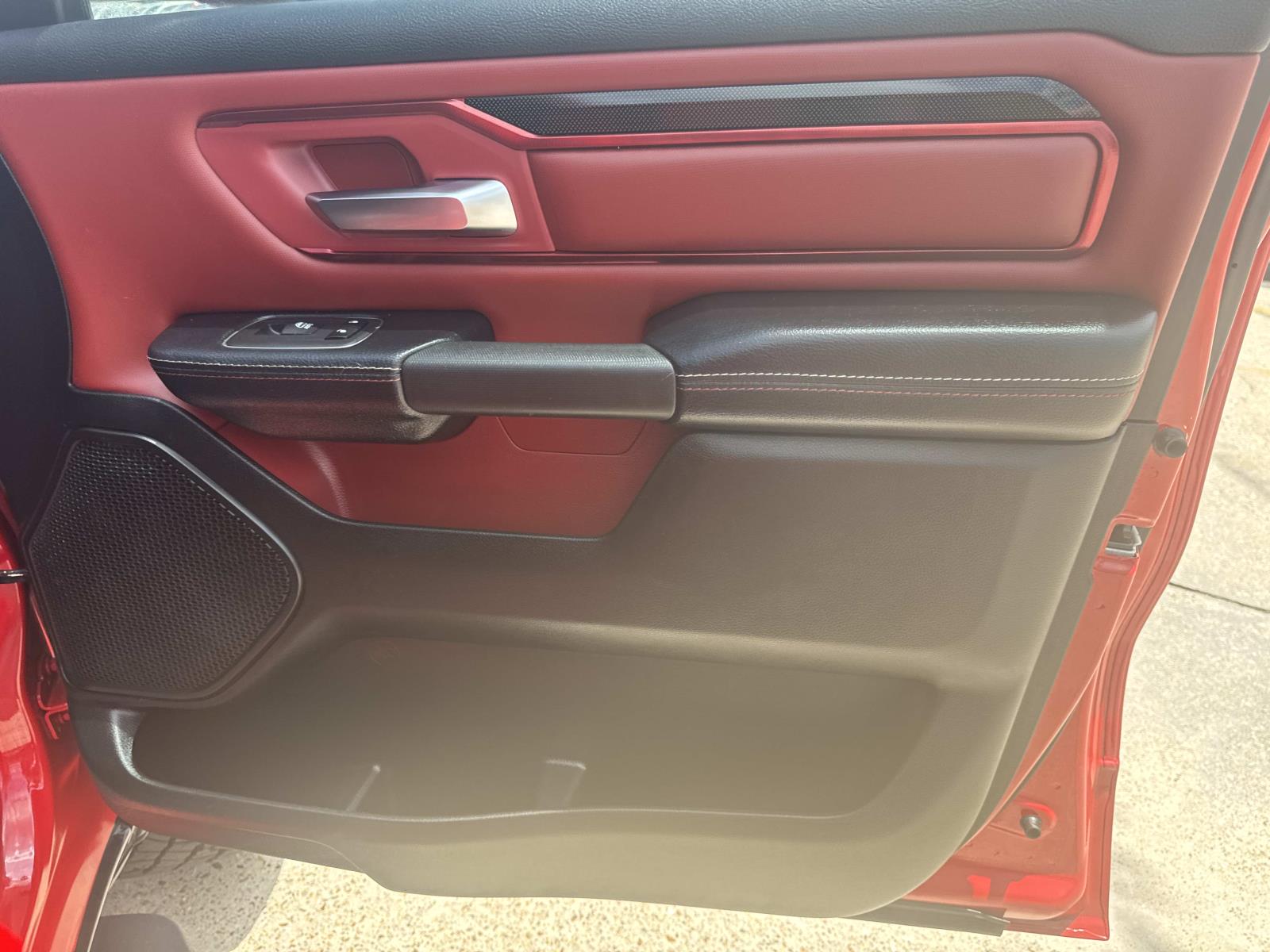 2019 Ram 1500 Rebel photo 13