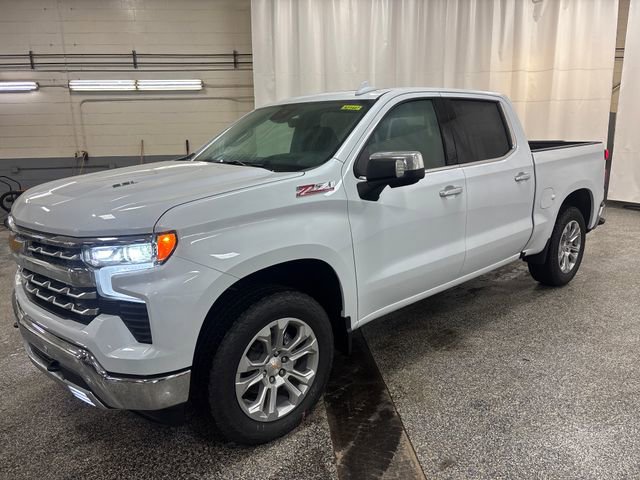 2026 Chevrolet Silverado LTZ's photo