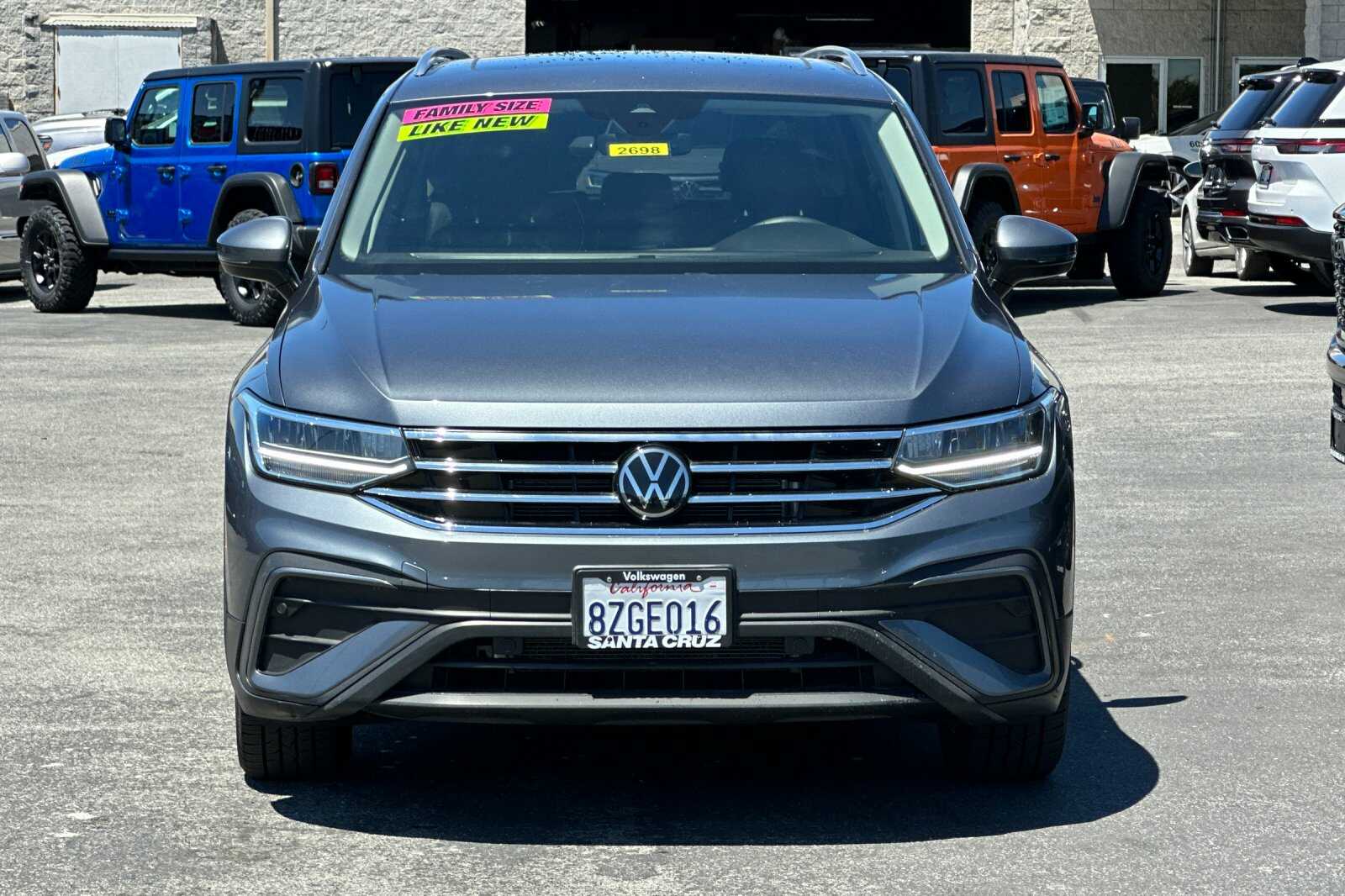 2022 Volkswagen Tiguan SE photo 9