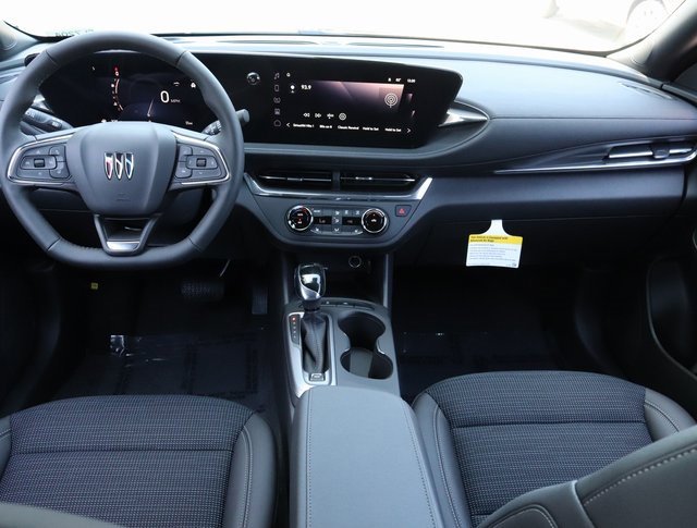 2025 Buick Envista Preferred photo 12