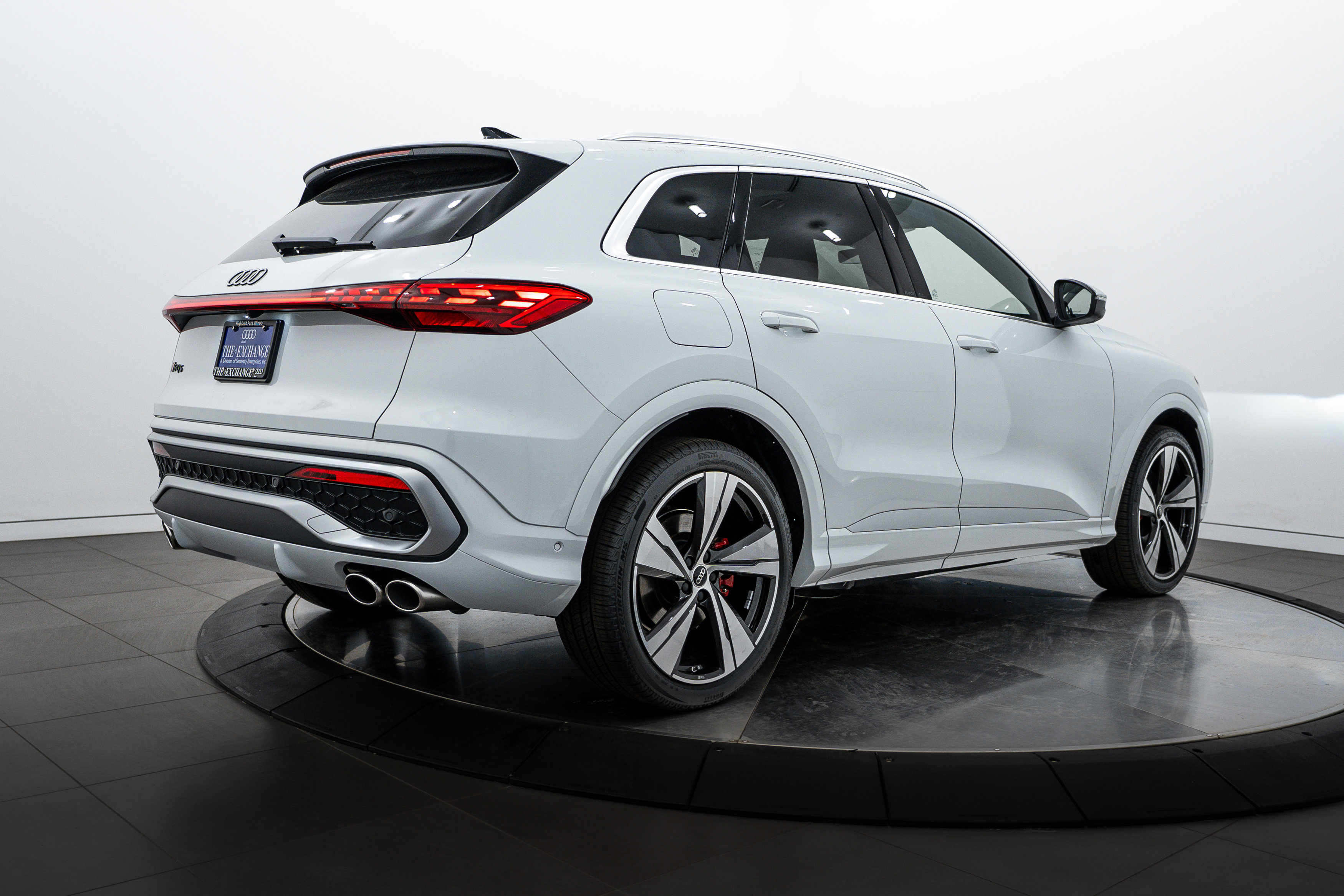 2025 Audi SQ5 Premium Plus photo 4