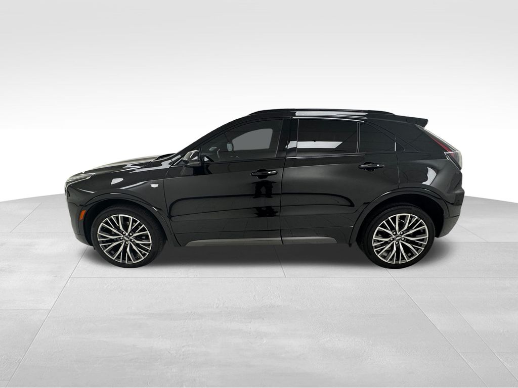 2024 Cadillac XT4 Sport photo 3