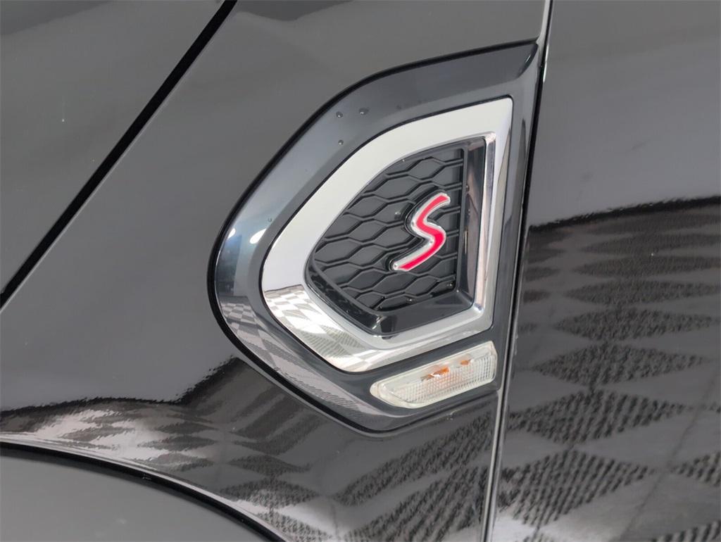 2021 Mini Countryman S ALL4 photo 3