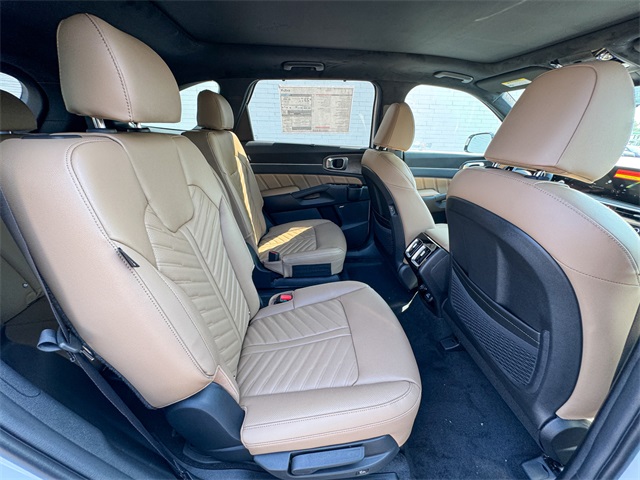 2025 Kia Sorento X-Line SX Prestige photo 21