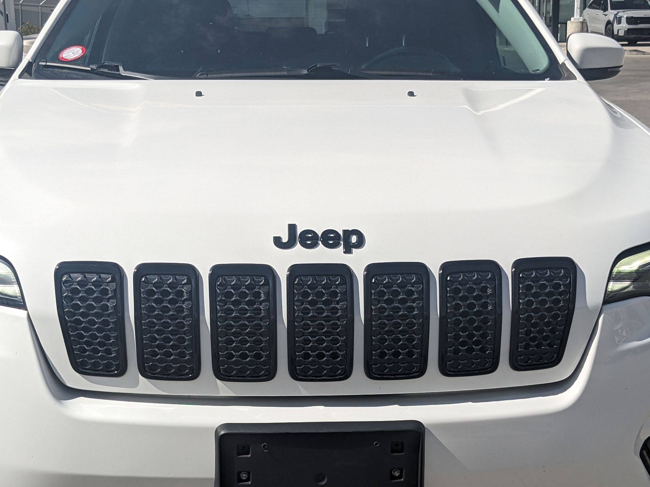 2019 Jeep Cherokee Altitude photo 6
