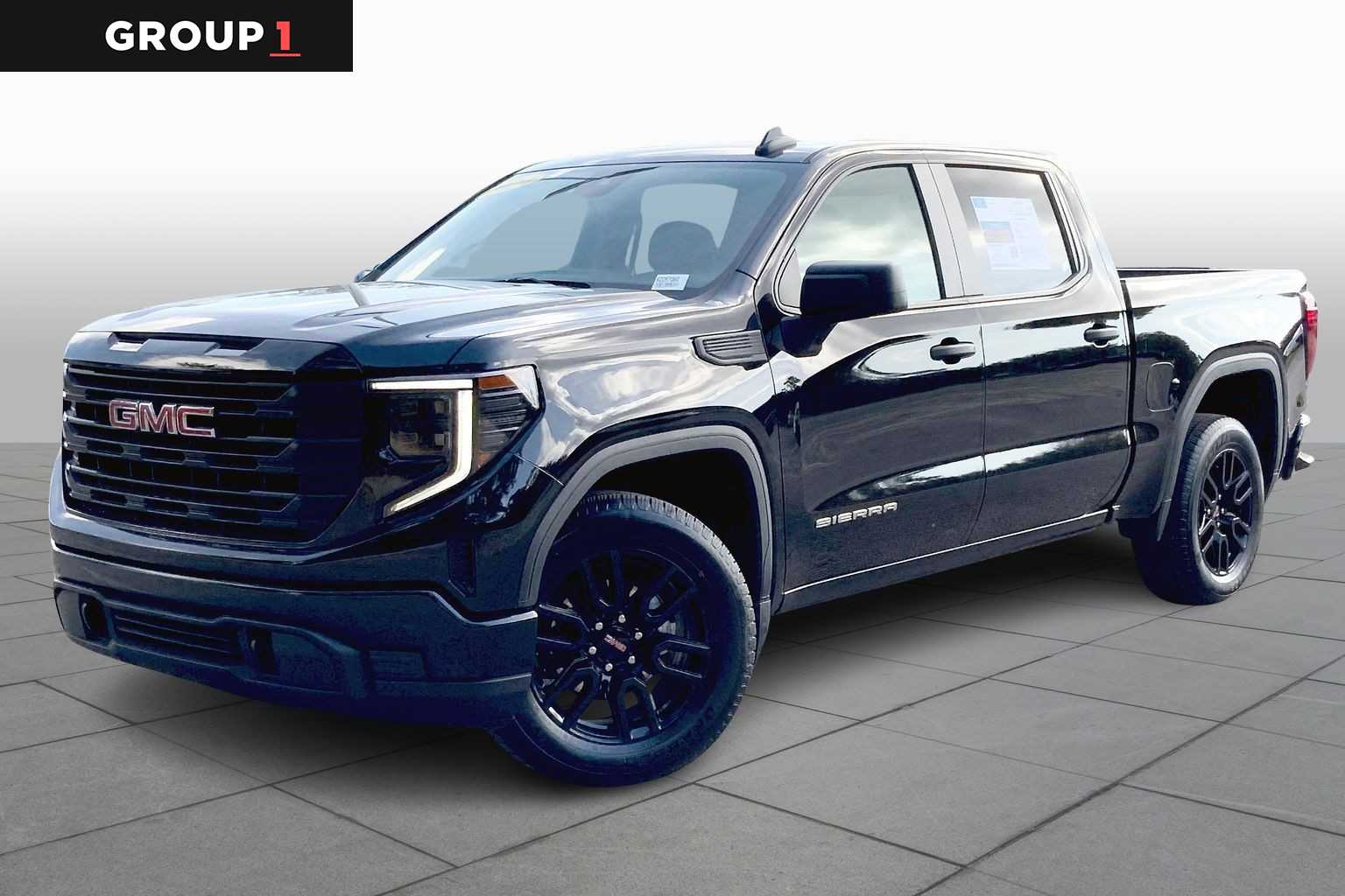 2024 GMC Sierra 1500 Pro's photo