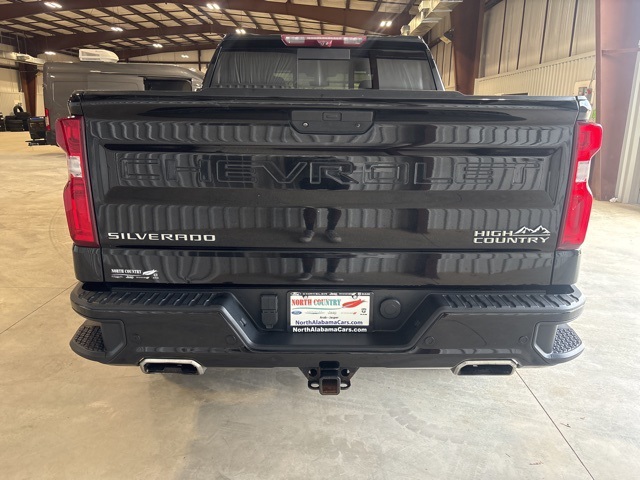 2021 Chevrolet Silverado 1500 High Country photo 2