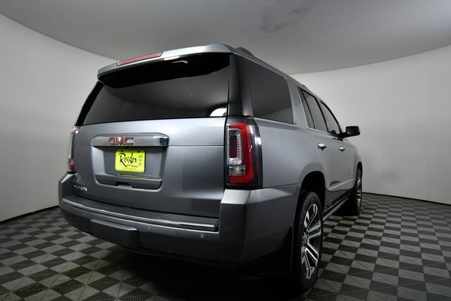 2018 Gmc Yukon Denali photo 2