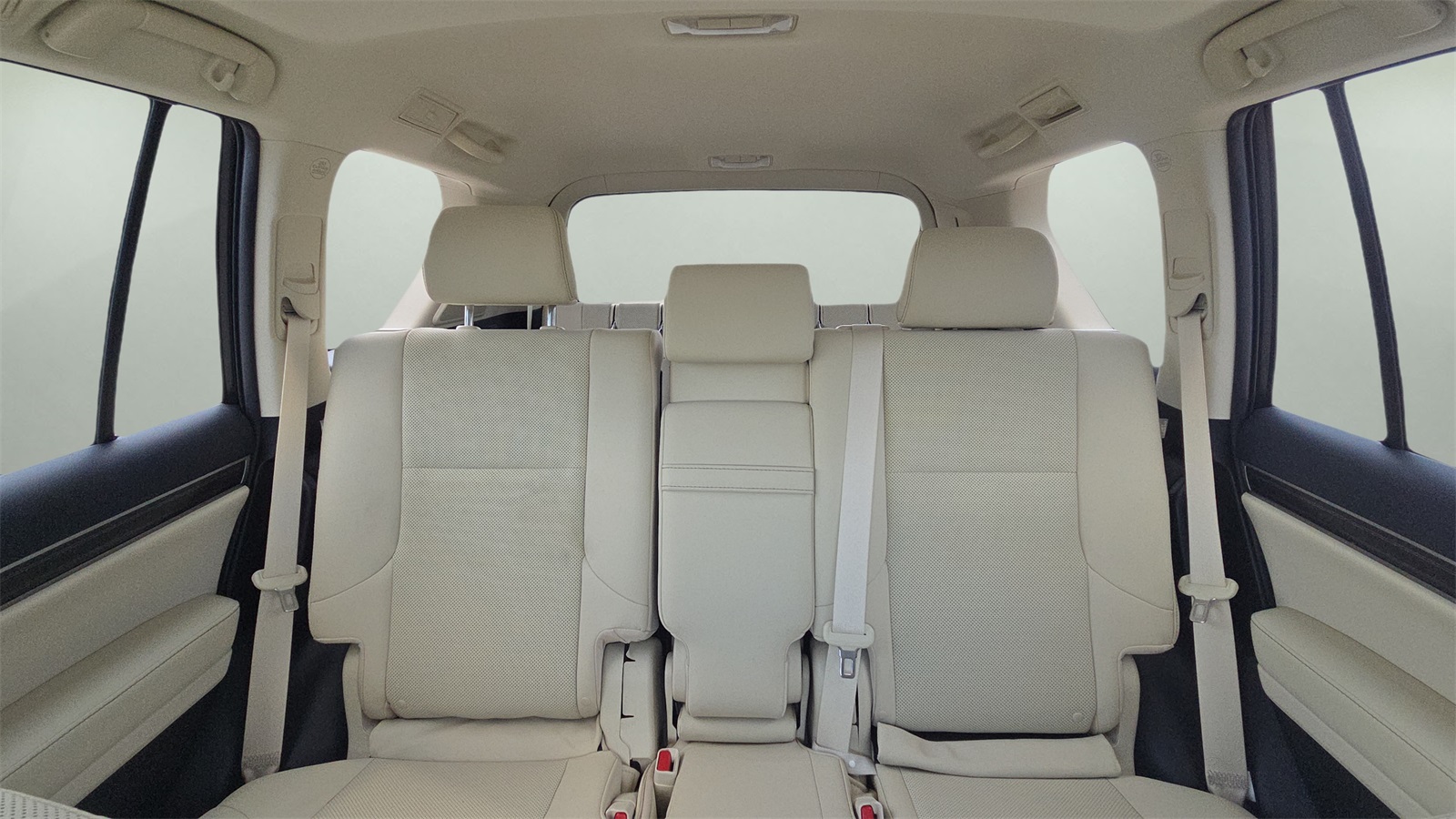 2023 Lexus GX 460 photo 32