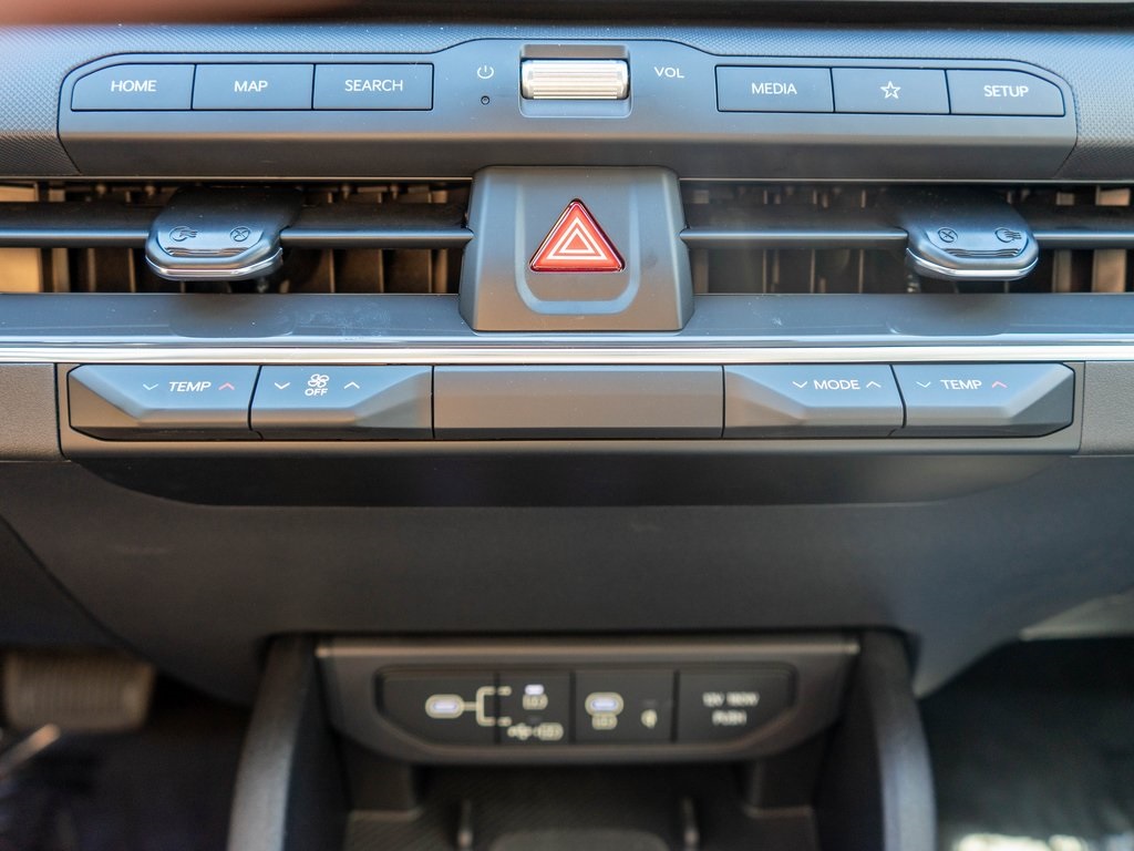 2025 Kia K4 EX photo 21