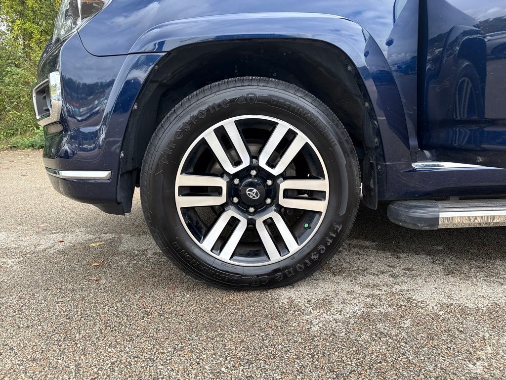 2020 Toyota 4Runner Limited photo 26