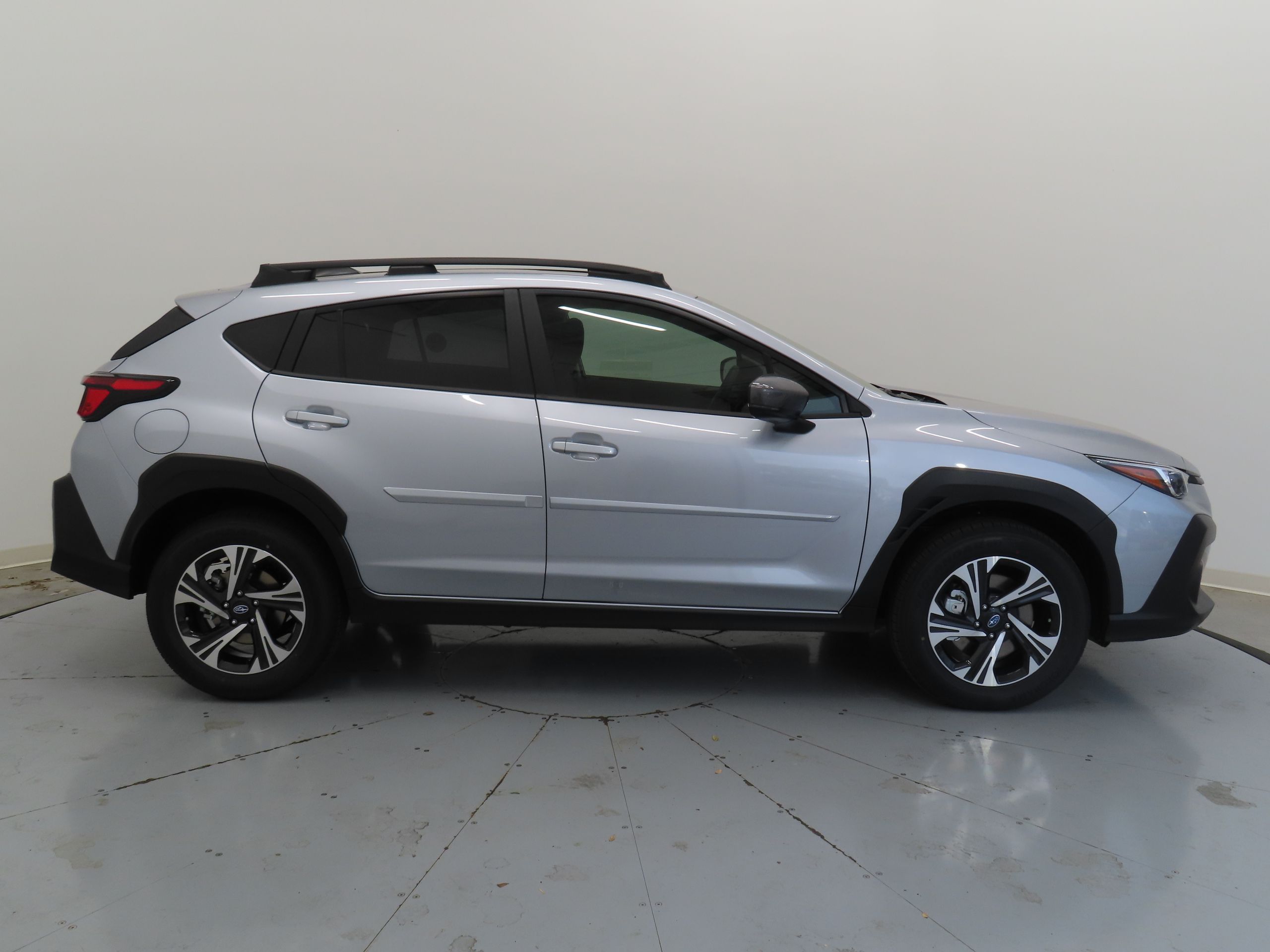 2025 Subaru Crosstrek Premium photo 2