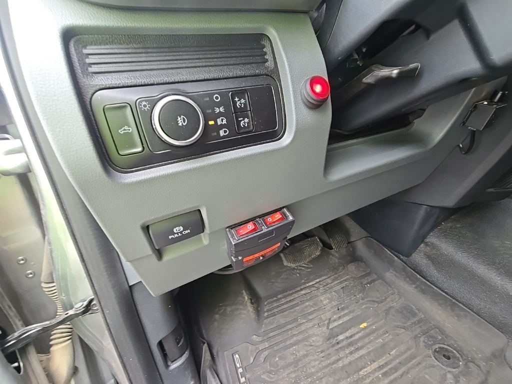 2024 Ford F-350 photo 19