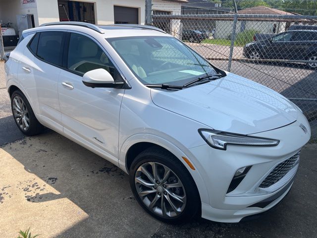 2024 Buick Encore GX Avenir photo 3