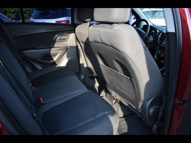 2017 Chevrolet Trax LS photo 6