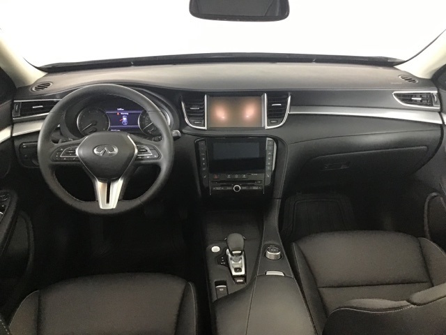 2019 Infiniti QX50 Luxe AWD photo 13