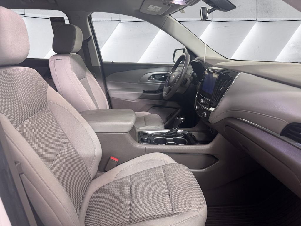 2020 Chevrolet Traverse Cloth photo 13