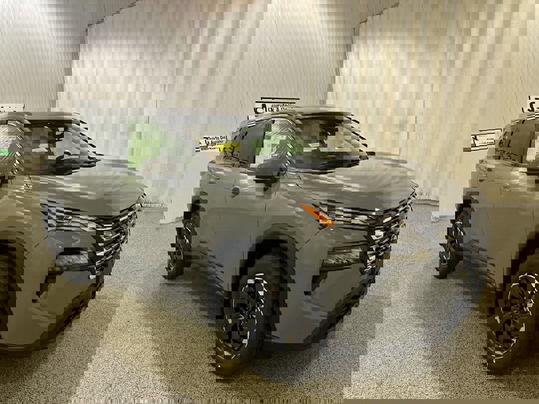 2026 Nissan Rogue SV photo 3