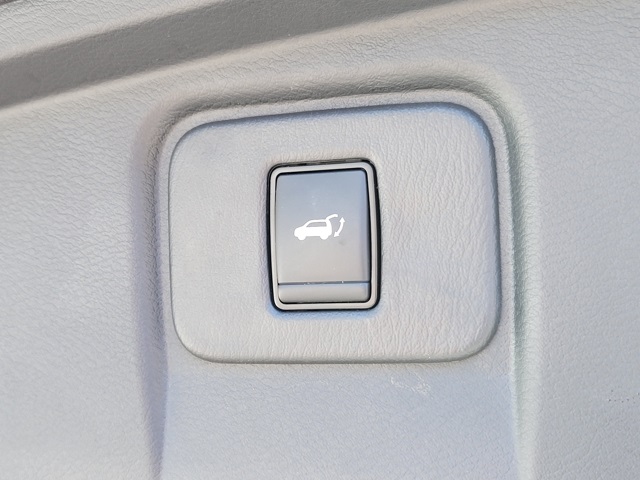 2024 Nissan Murano SL photo 3