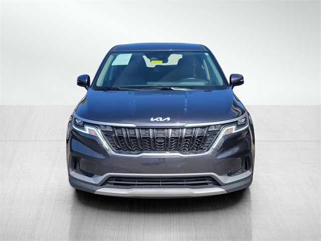 2024 Kia Carnival LX photo 7