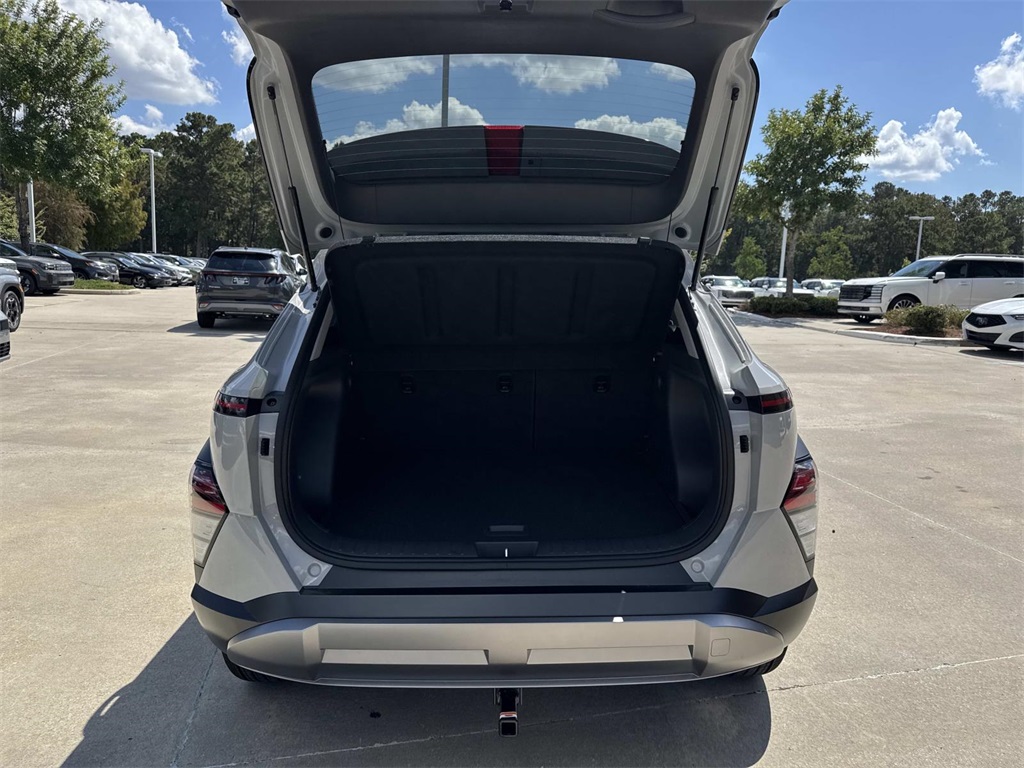 2026 Hyundai Kona SEL photo 3
