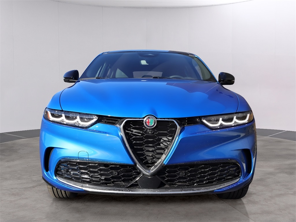 2024 Alfa Romeo Tonale Ti photo 2