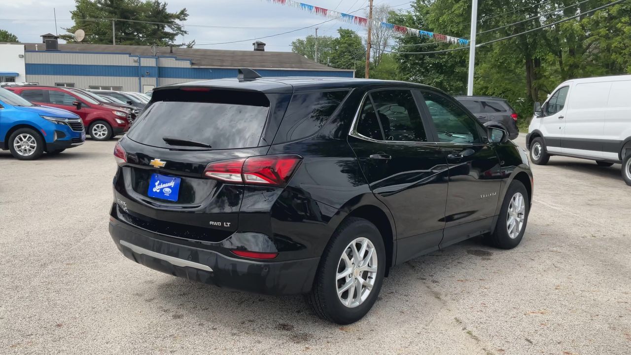 2024 Chevrolet Equinox LT photo 4