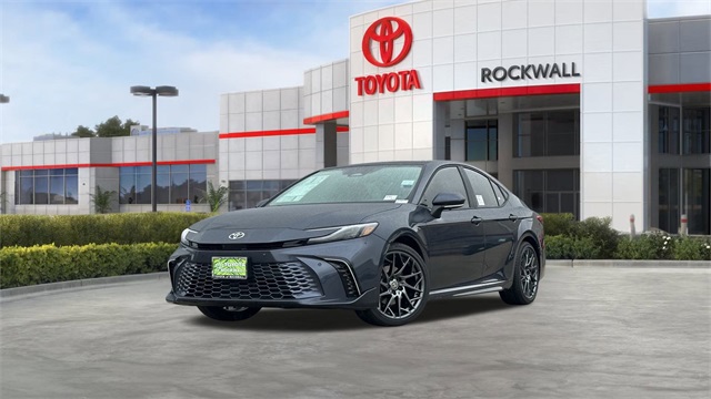 2026 Toyota Camry XSE's photo